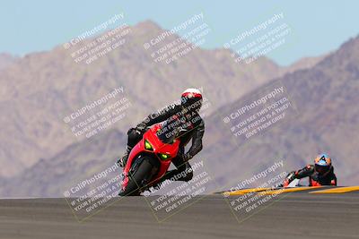 media/Oct-09-2022-SoCal Trackdays (Sun) [[95640aeeb6]]/Turn 9 (1pm)/